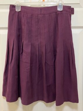 Willow Ridge purple pleated skirt size 12